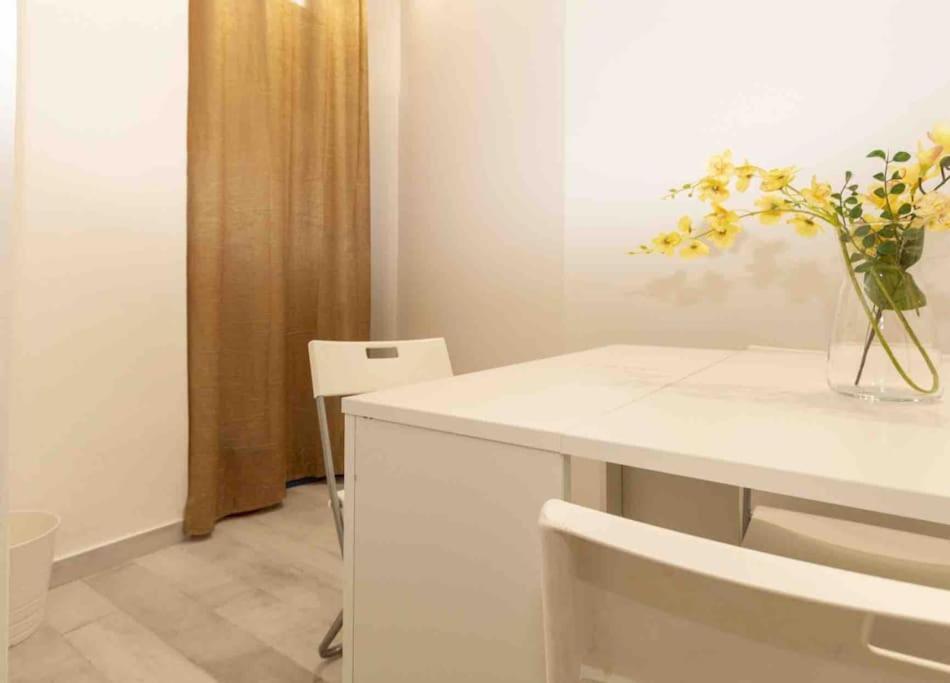 Myhome Besozzo Comfort Milaan Buitenkant foto
